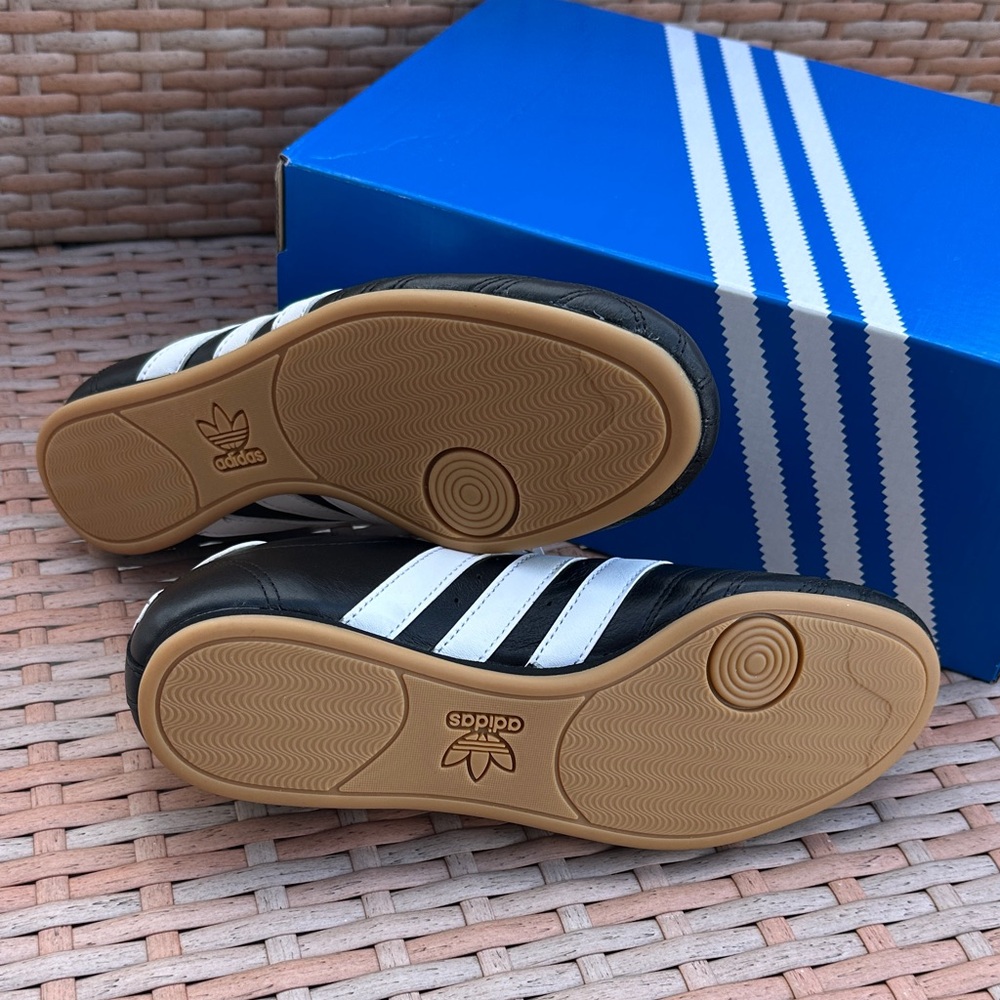 Adidas TAEKWONDO LACE Sneakers - Picture 6 of 13